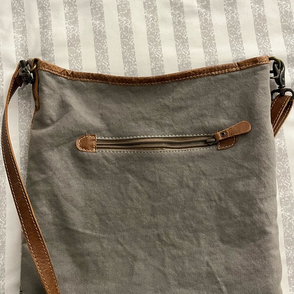 Myra Tote/Shoulder Bag. - Picture 3 of 3